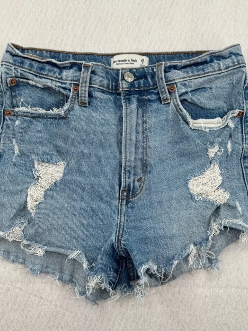 Abercrombie & Fitch High Rise Mom Short Distressed Blue Denim Womens 28/6